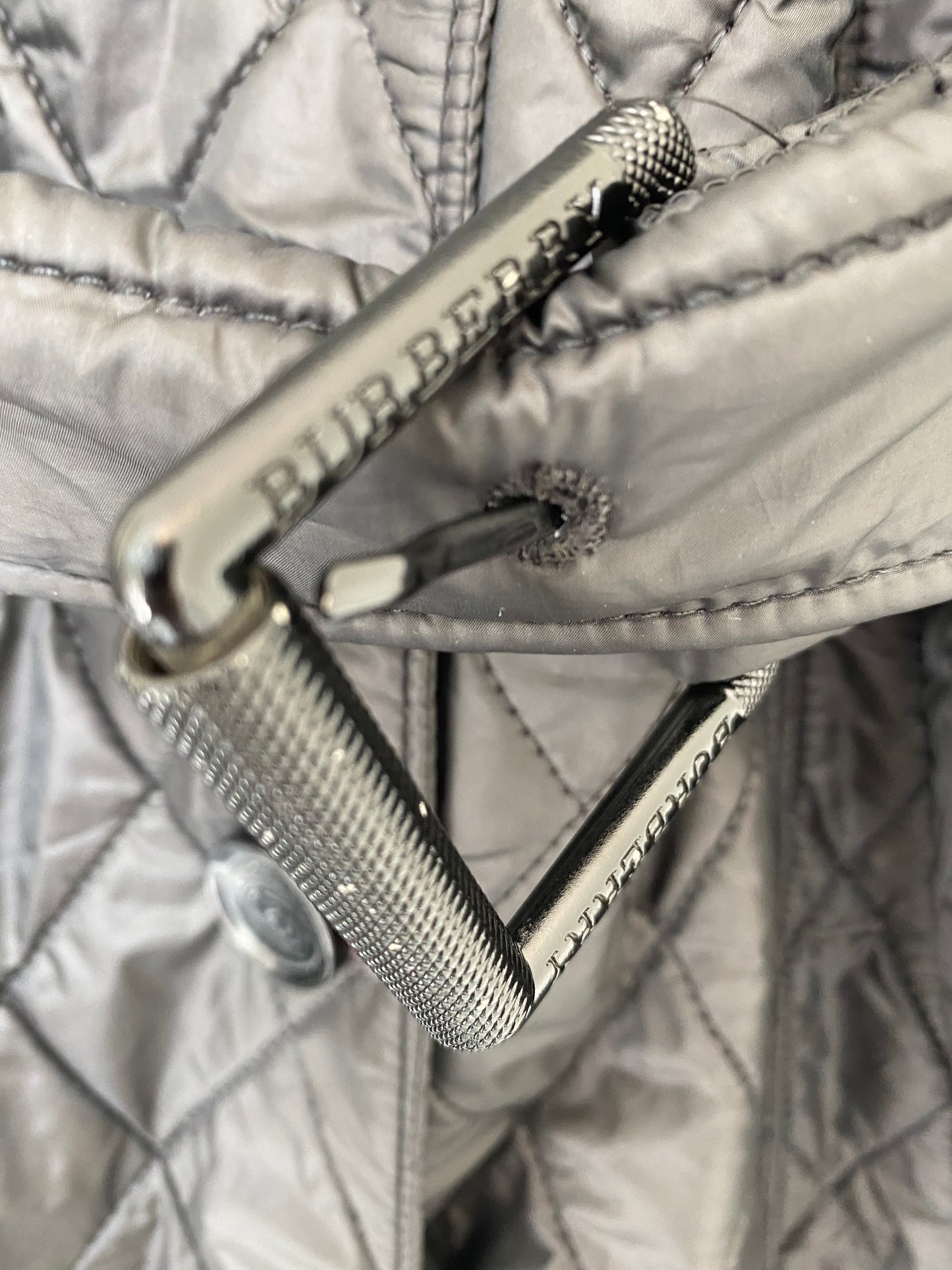 Burberry Brit trenchcoat med skinndetaljer