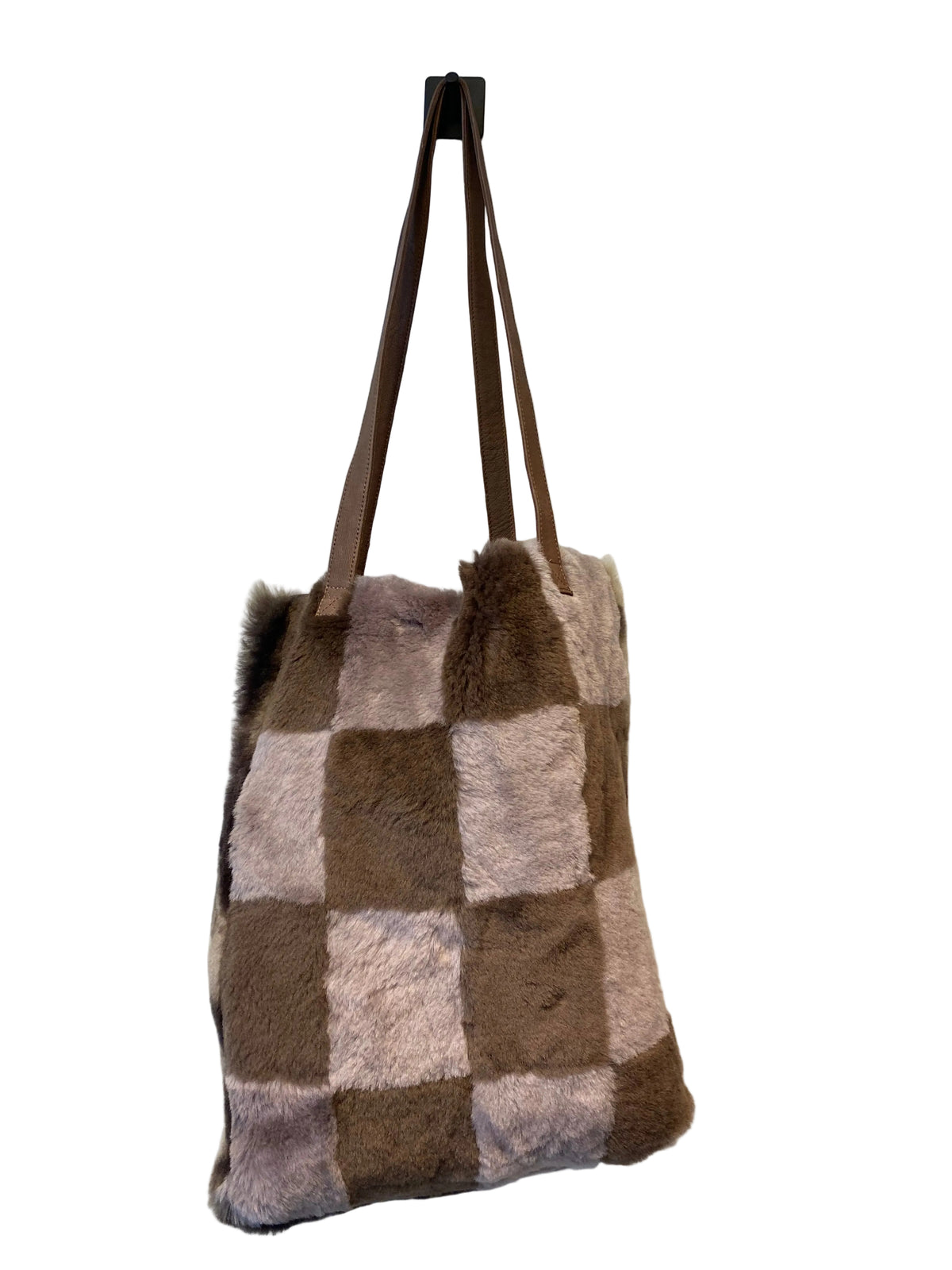 Shopper i saueskinn - brun og beige
