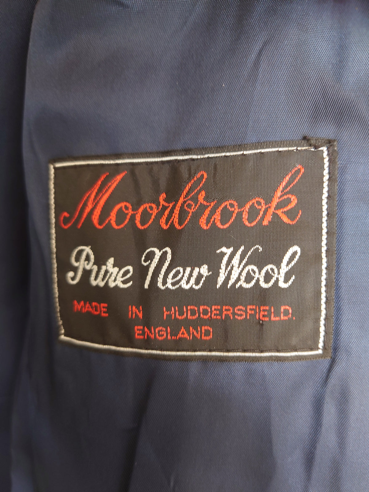 Vintage ullkåpe med gullknapper navy
